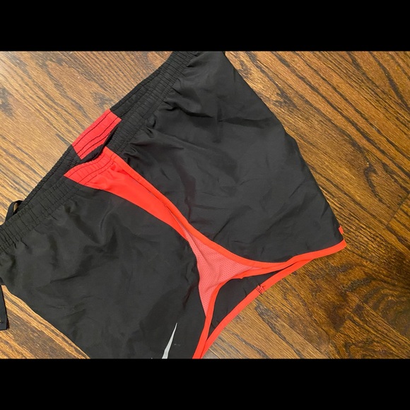 Nike tempo running shorts - Picture 3 of 3